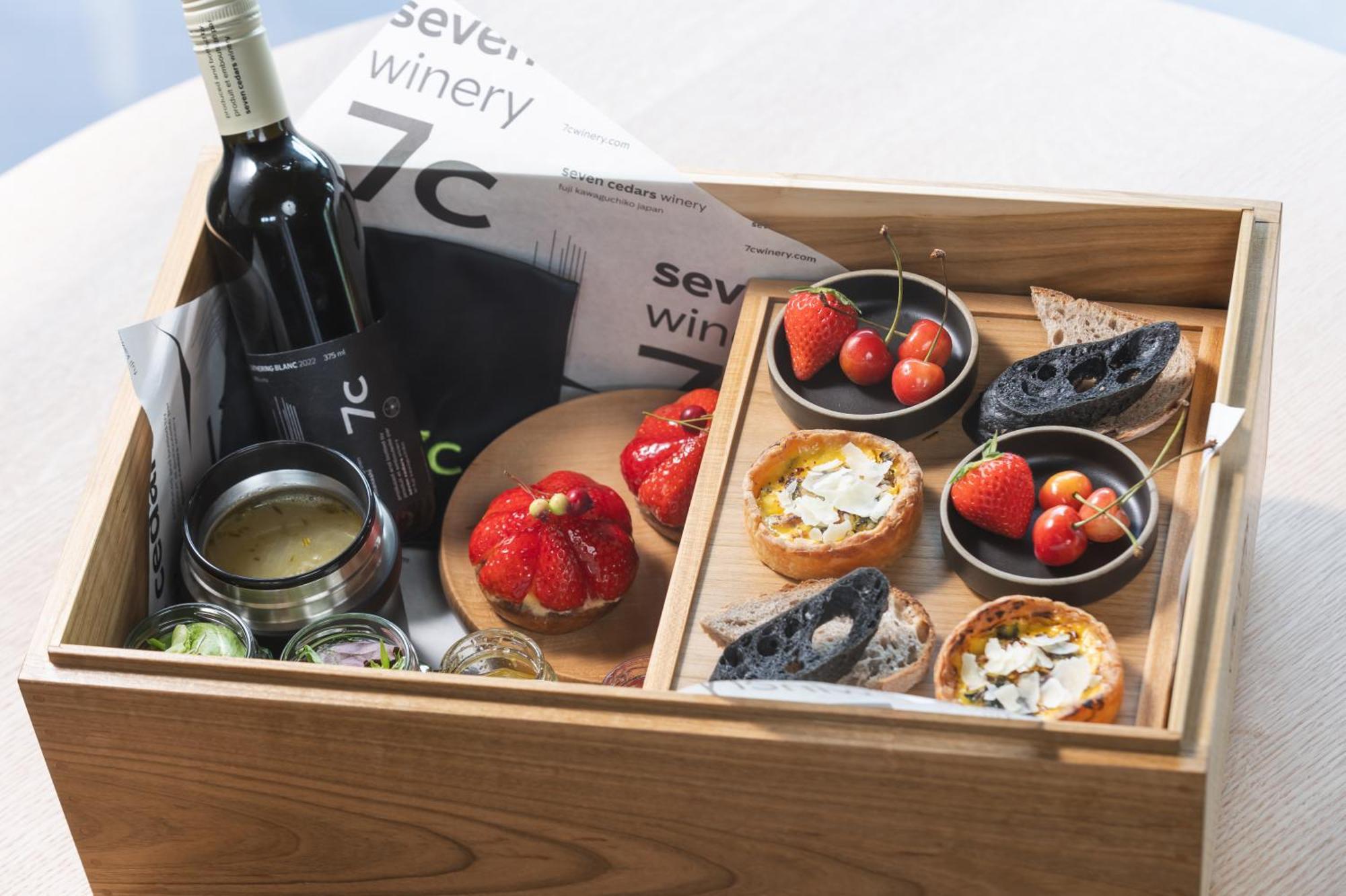 7C Villa And Winery فوجيكاواجوتشيكو المظهر الخارجي الصورة